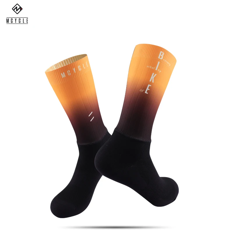 MCYCLE Quick-Dry Aero Sports Socks Custom Logo Breathable Anti-Bacterial Bicycle Socks with OEM Print for Cycling