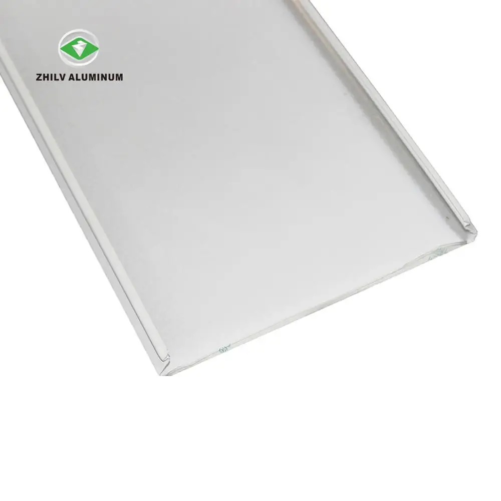 
aluminum strip ceiling Applicable to hotels, airports, hospitals.what app +86 13926241491 