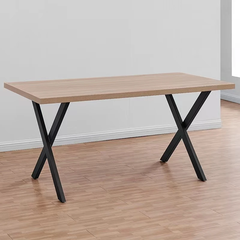 Manufacturer Solid Wood Material Classical Design Black Powder Coating Wood Modern Dining Table with Metal Frame