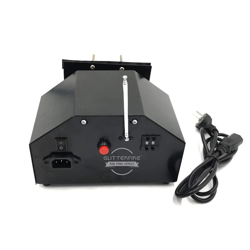 Wireless Remote Control Swing Moving Head Cold Fountain Fireworks Ignition System Cold Flame Fireworks Pyro Wedding Machine