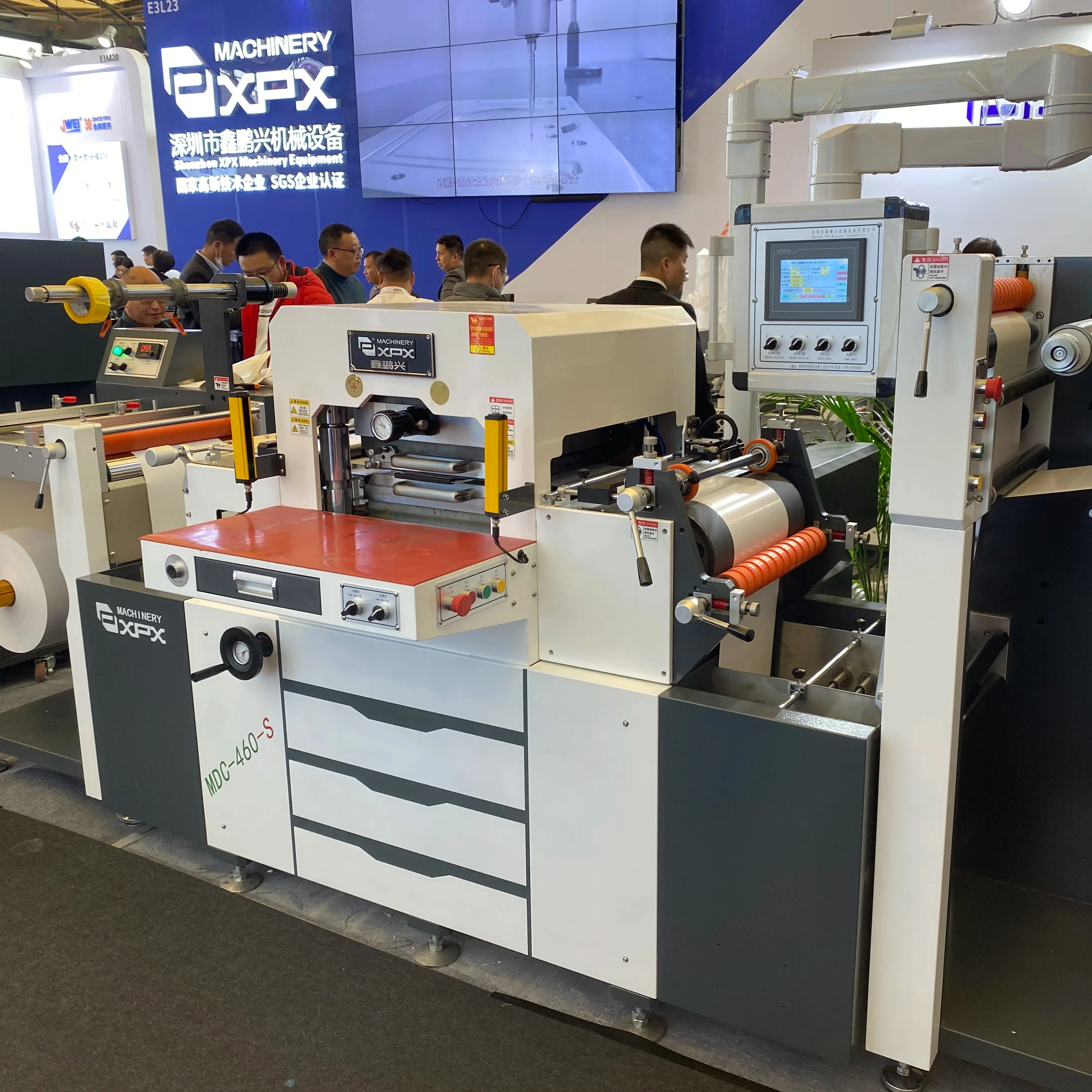 MDC-460-SD high precision flat-bed diecut machine for pressure-sensitive stickers LABELS