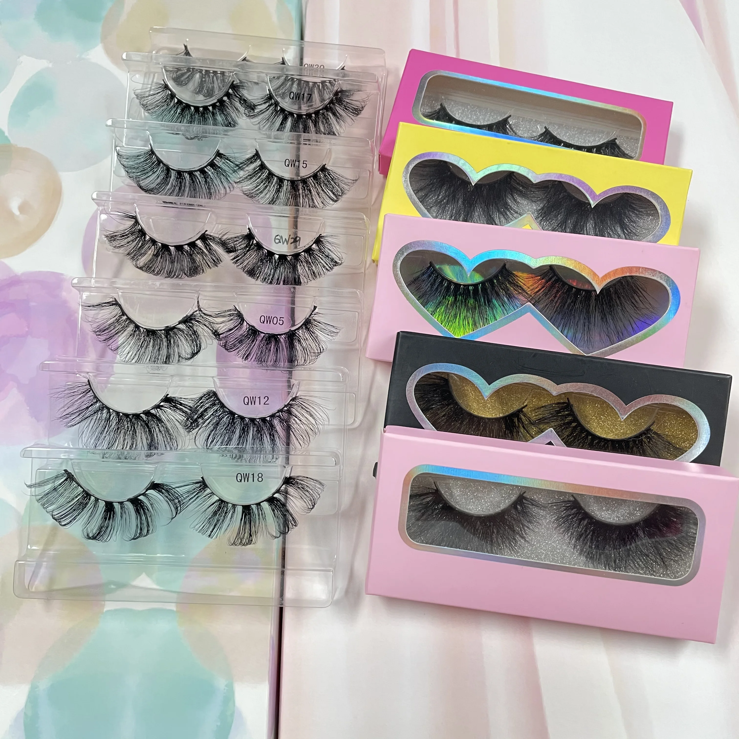 Wholesale fashion fluffy new style eyelashes factory vendor 25mm full strip lashes