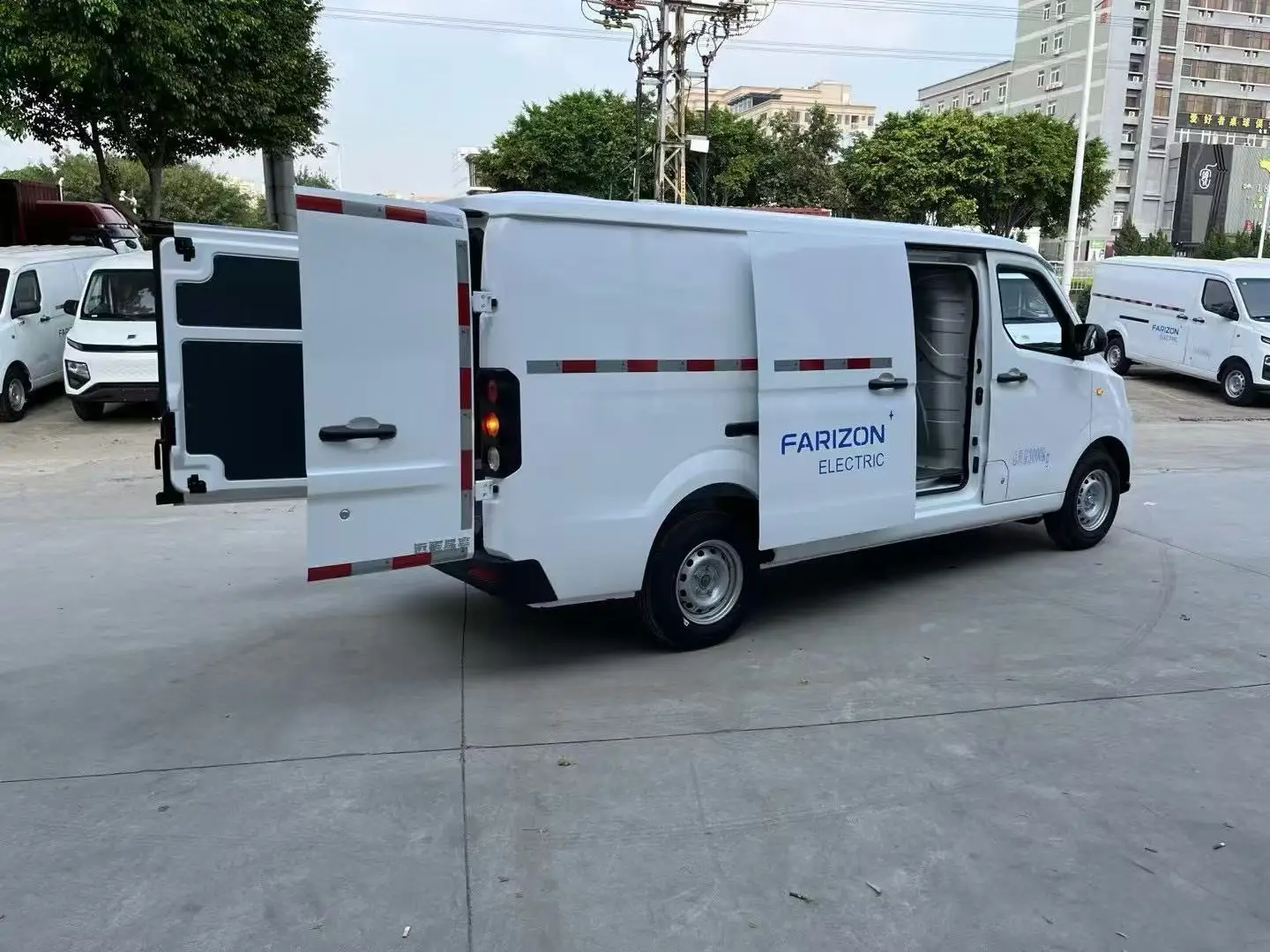 Geely V6e VAN 40Kwh Battery Fast Charge 40 Minutes 125 Mile Range 22-23 Years Production Truck 1000 Units for Sale