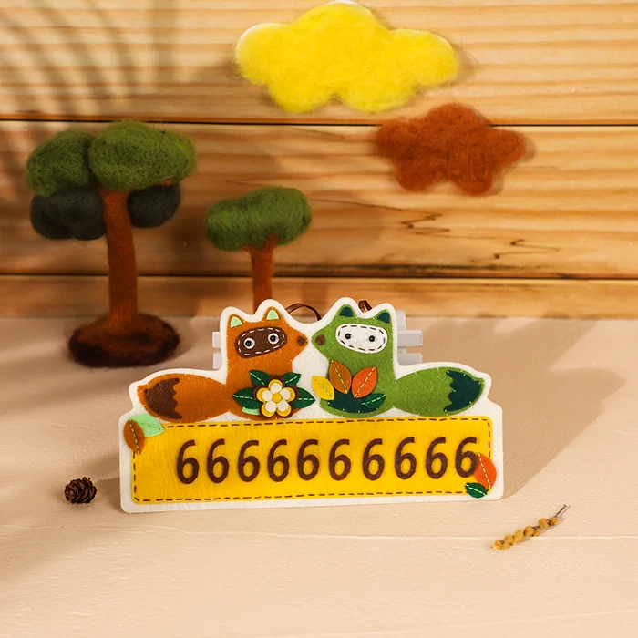 Soft Funny Personal Toy Fabric Felt Pendant Ornaments Toys Cartoon fox Decorative Car Plate Ornaments