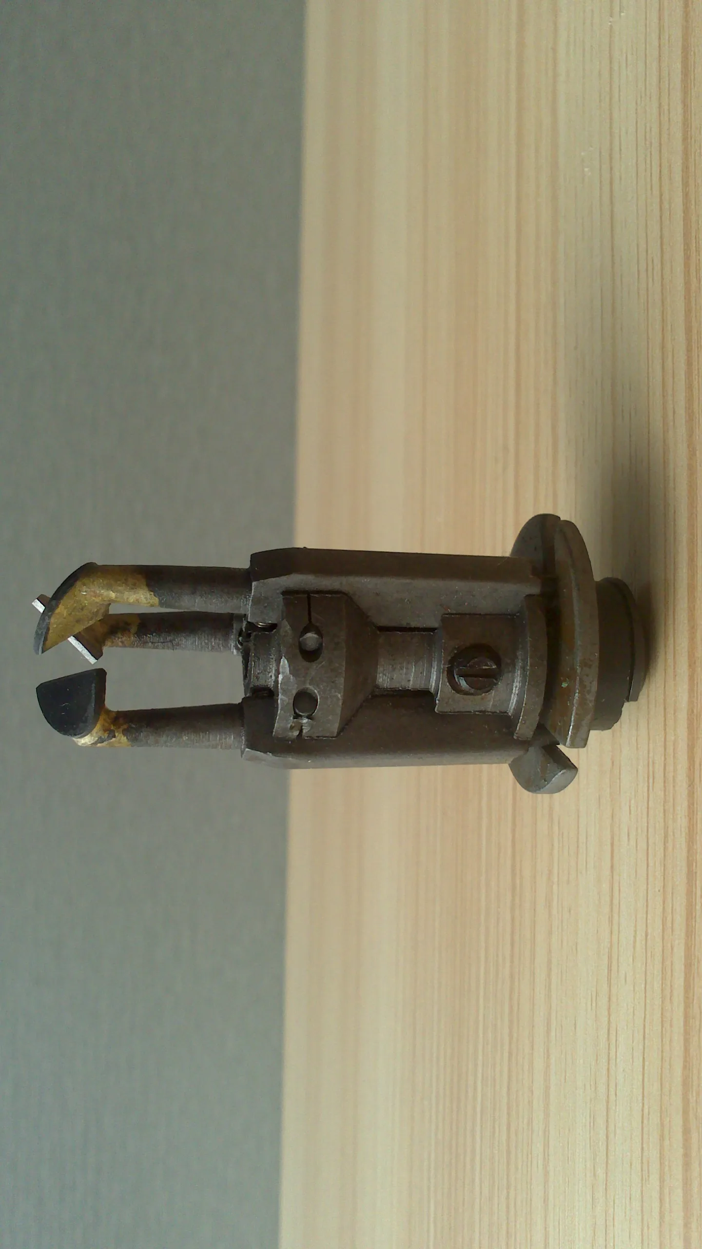 Handheld Electric Magnet and Enamel Wire stripper