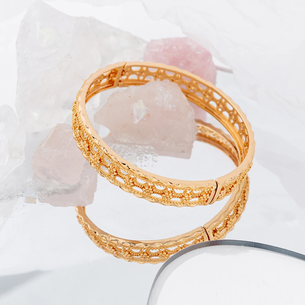 Simple Dubai style bangle circle bracelet fine jewelry 18k gold plated bangle daily use for women