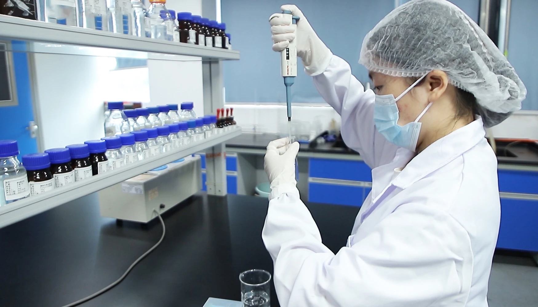 Factory OEM Omega 3 Deep Sea Fish Oil Softgel Supplements Fish Oil 1000mg DHA 12 EPA 18 Soft Capsules