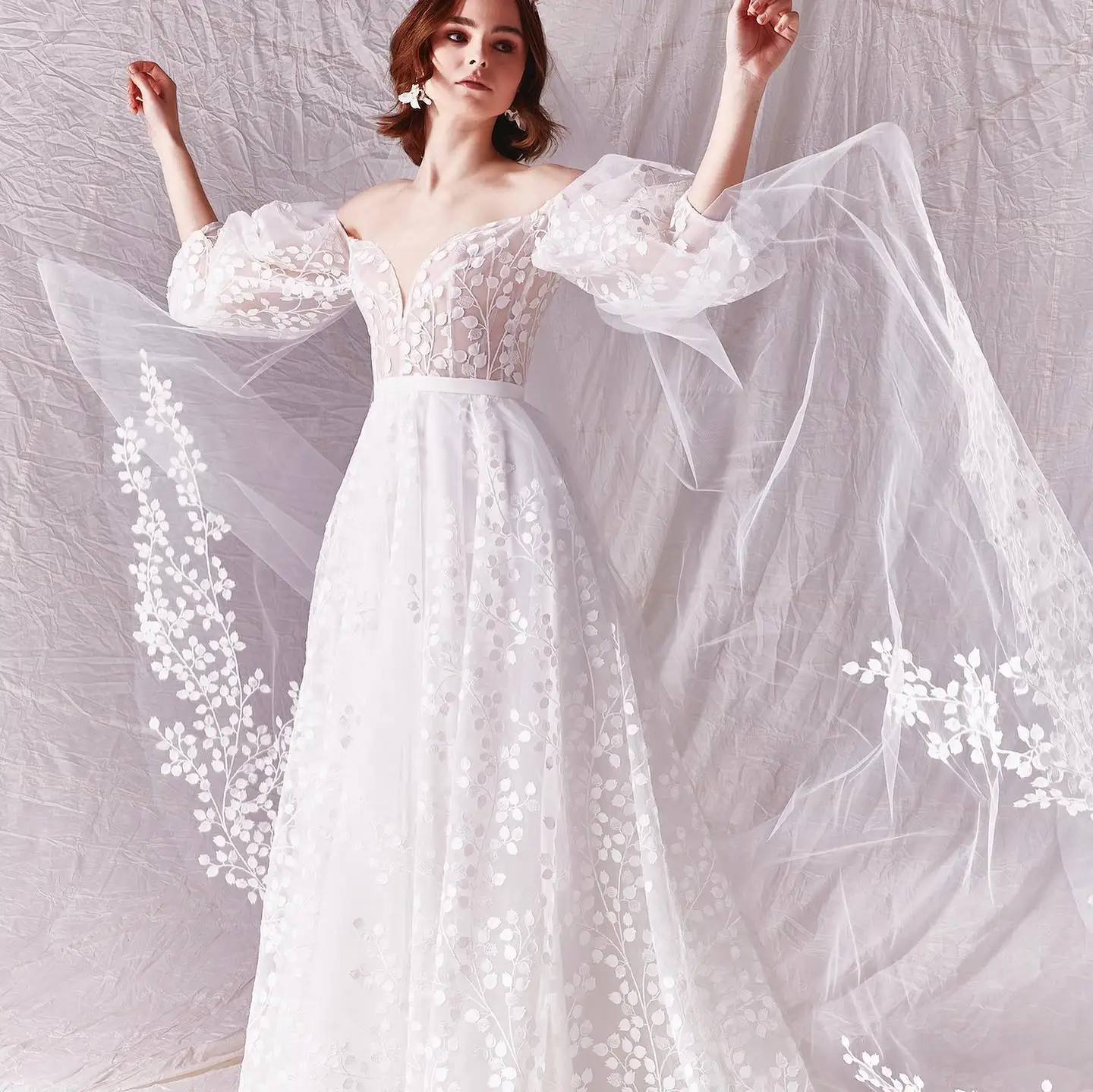 8715# Real Photos Puffy Sleeves Low Back A-line Floral Lace Wedding Dress Bridal Gown For Women Engagement Party Dresses