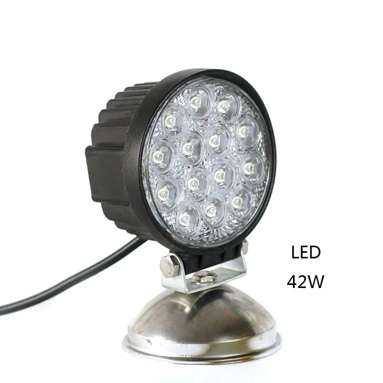 
2020 hot sell 4.5inch 6000K Round LED Work Light 42W 12v 24v spot flood Beam for truck SUVs 4x4 ATVs Offroad Car auto lights 