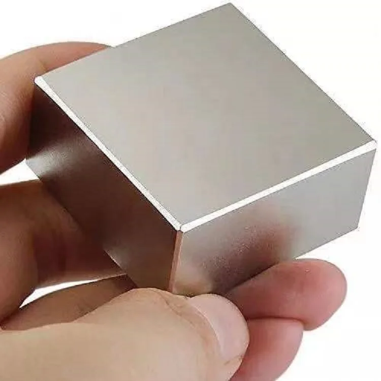 
High performance industrial small permanent magnet neodymium block 5mm x 5mm x 2mm thick n35 neodymium magnet 