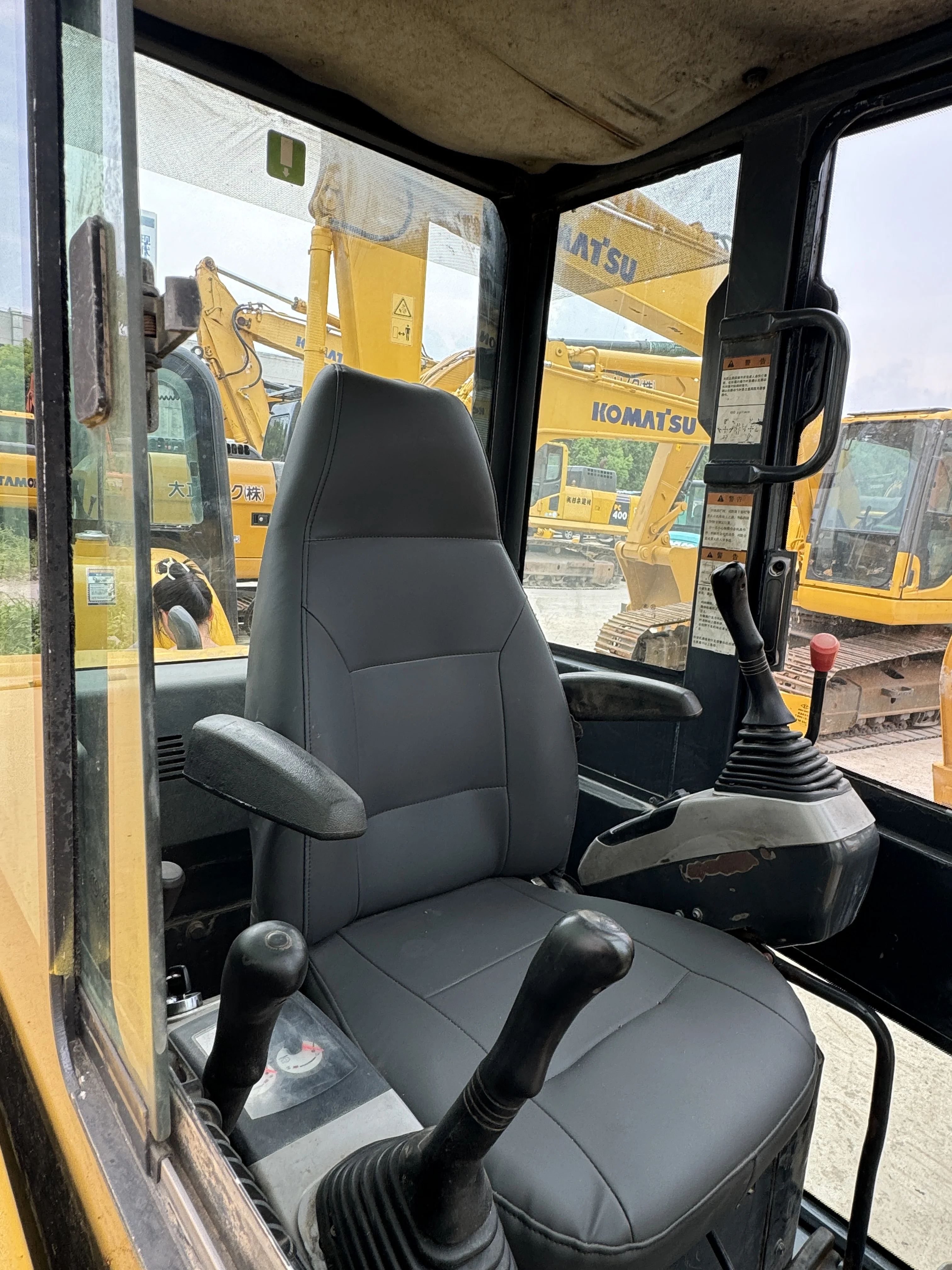 Б/у экскаватор Komatsu PC58