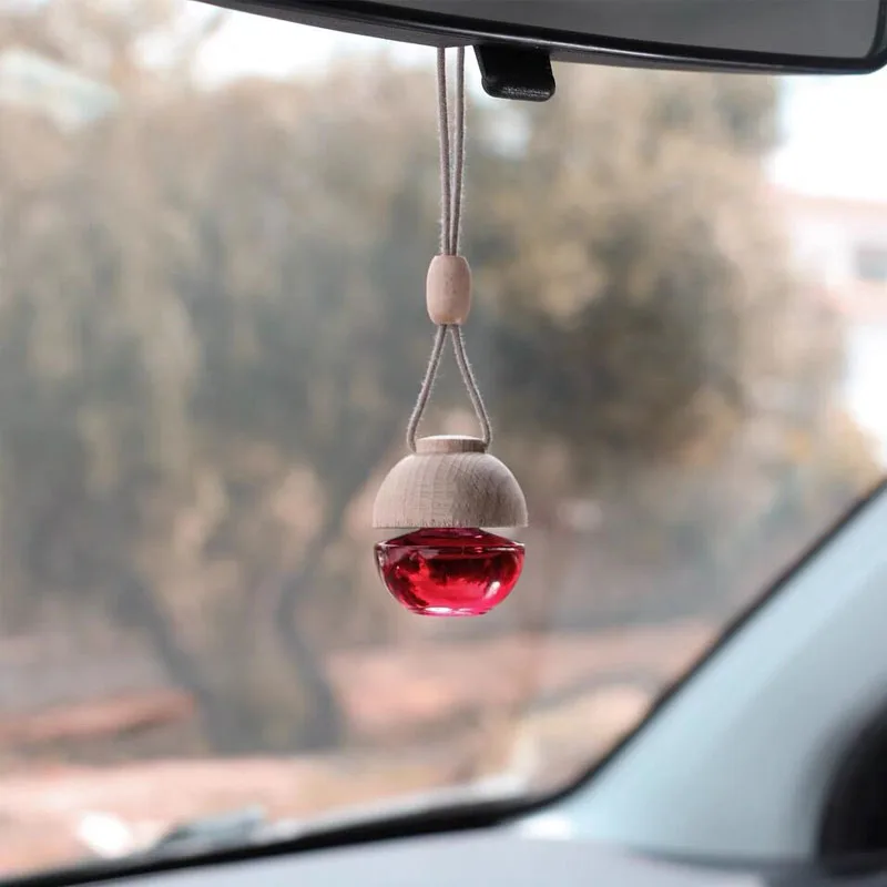 Mini cute glass wooden cap 5ml ball shape hanging car perfume bottle for car air fresh