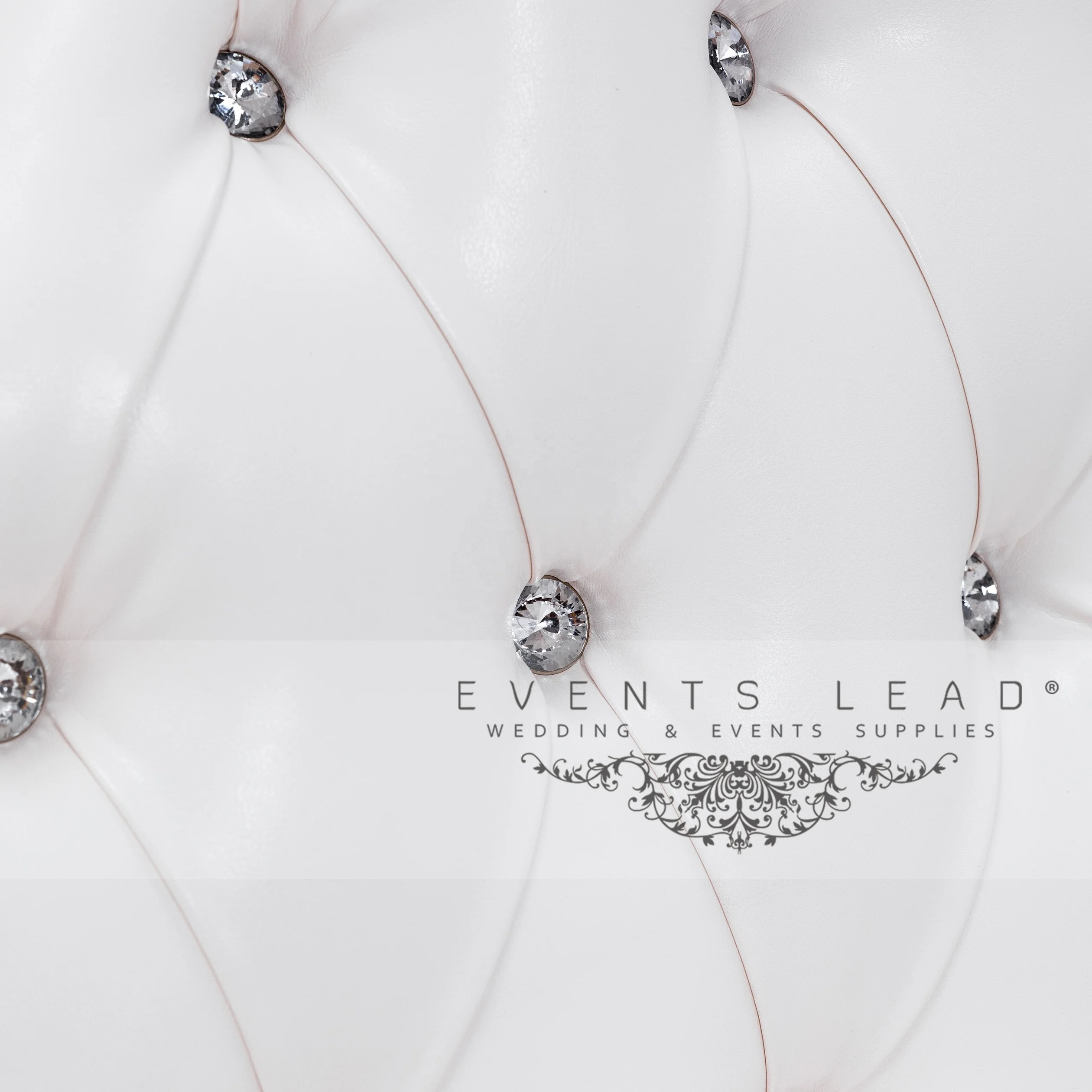 Latest Designed High Quality Event Furniture Noble Elegant White Acrylic Wedding Sofa