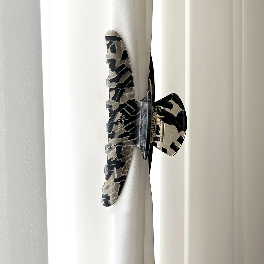 big pearl  crack hairpin Acetate unique  long hair advanced highlights fashion hair claw clip for young women