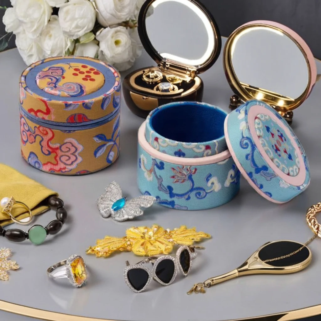 High-End Small Mini Cardboard Jewelry Box Luxury  Gift Box for Rings and Bracelets