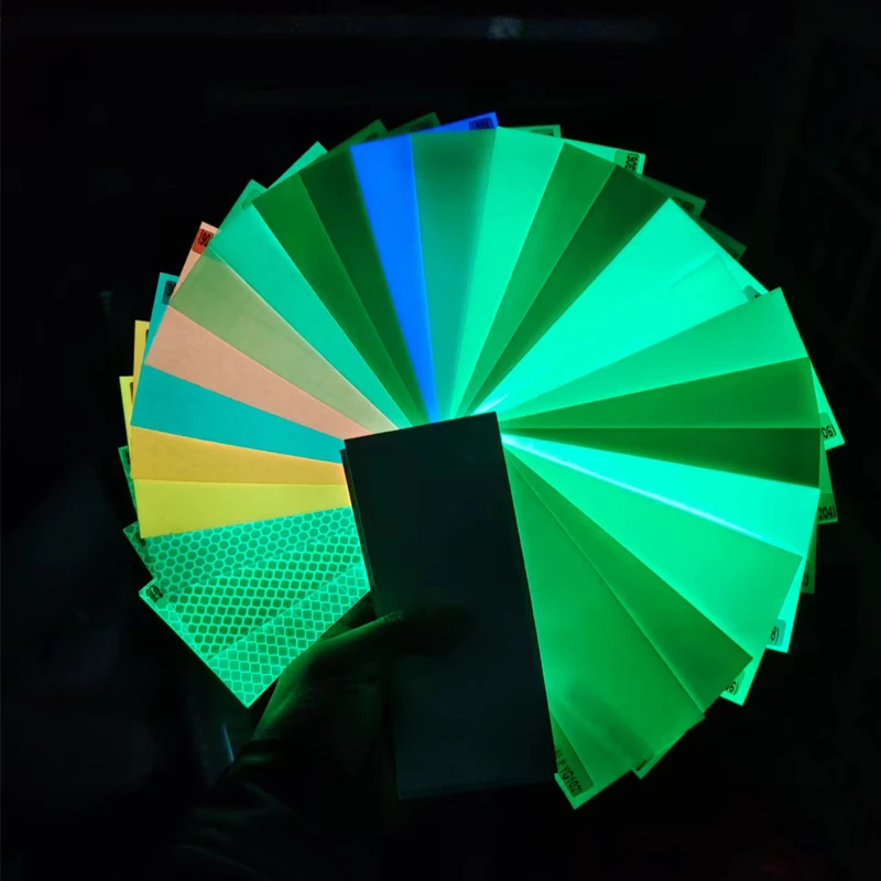 Hot Sale Photo luminescent Vinyl Self Adhesive PVC Glow in Dark Photo luminescent Vinyl