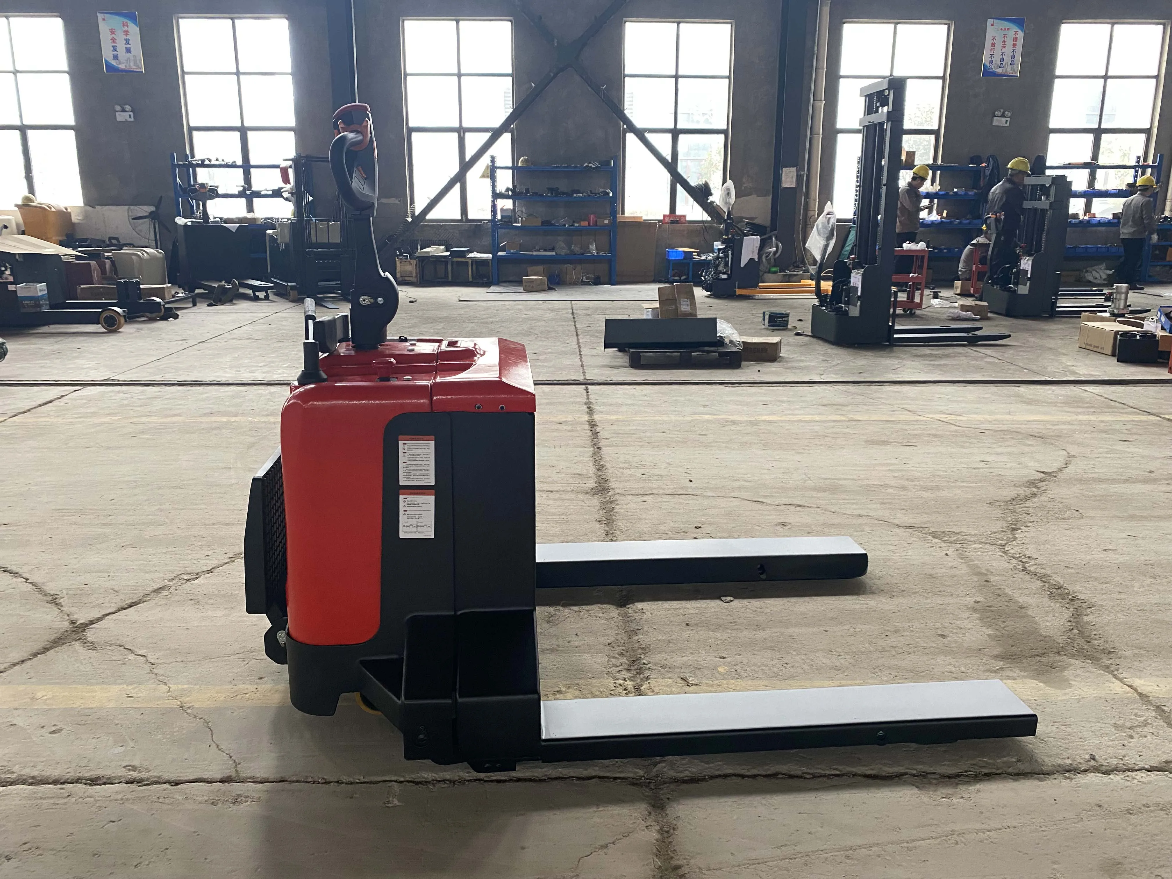 Younglift 3 тонны батарея управляемая тележка для поддонов в Китае (стандарты CE, сертификат