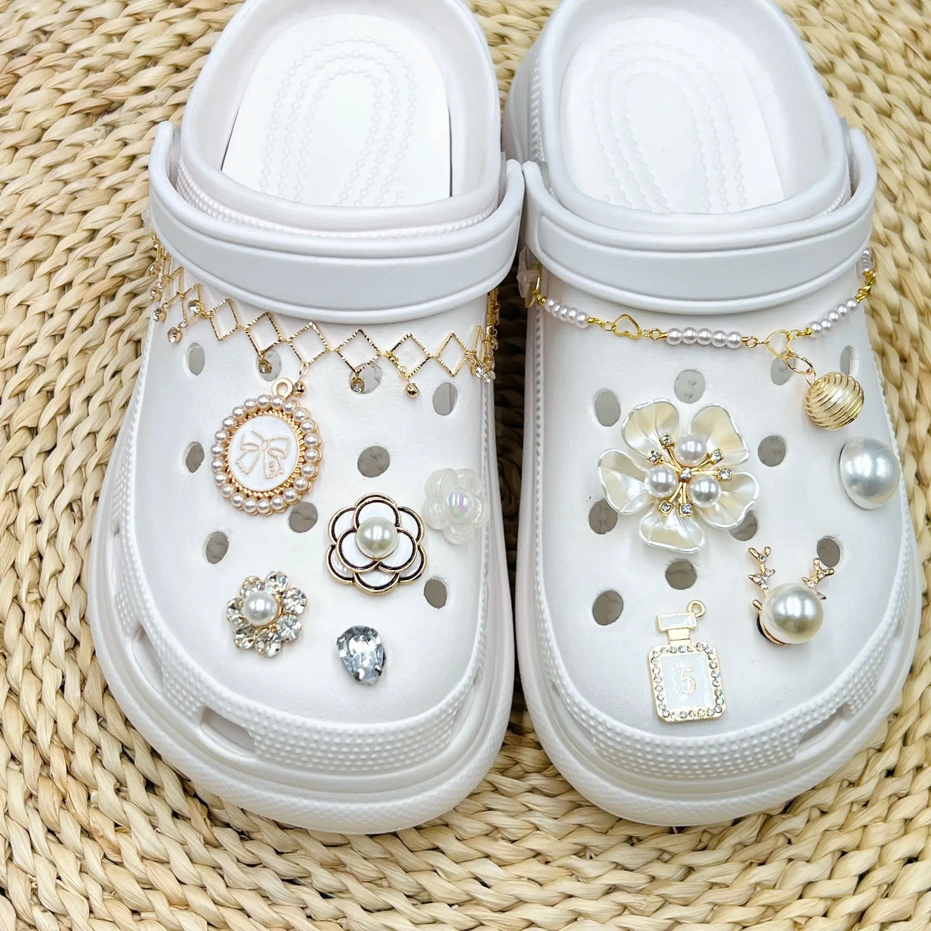 Fit Cross Cave Shoes Pearl Chain Decorative Princess Elegant Fragrant Shoe Buckle Set Accessories Little Red Book INS_10