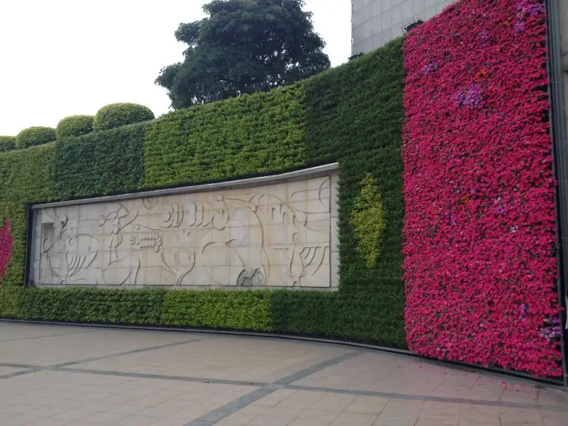 Vertical Stackable Garden Strawberry Pot Vertical Tower Garden Landscape Tower Planter Pot