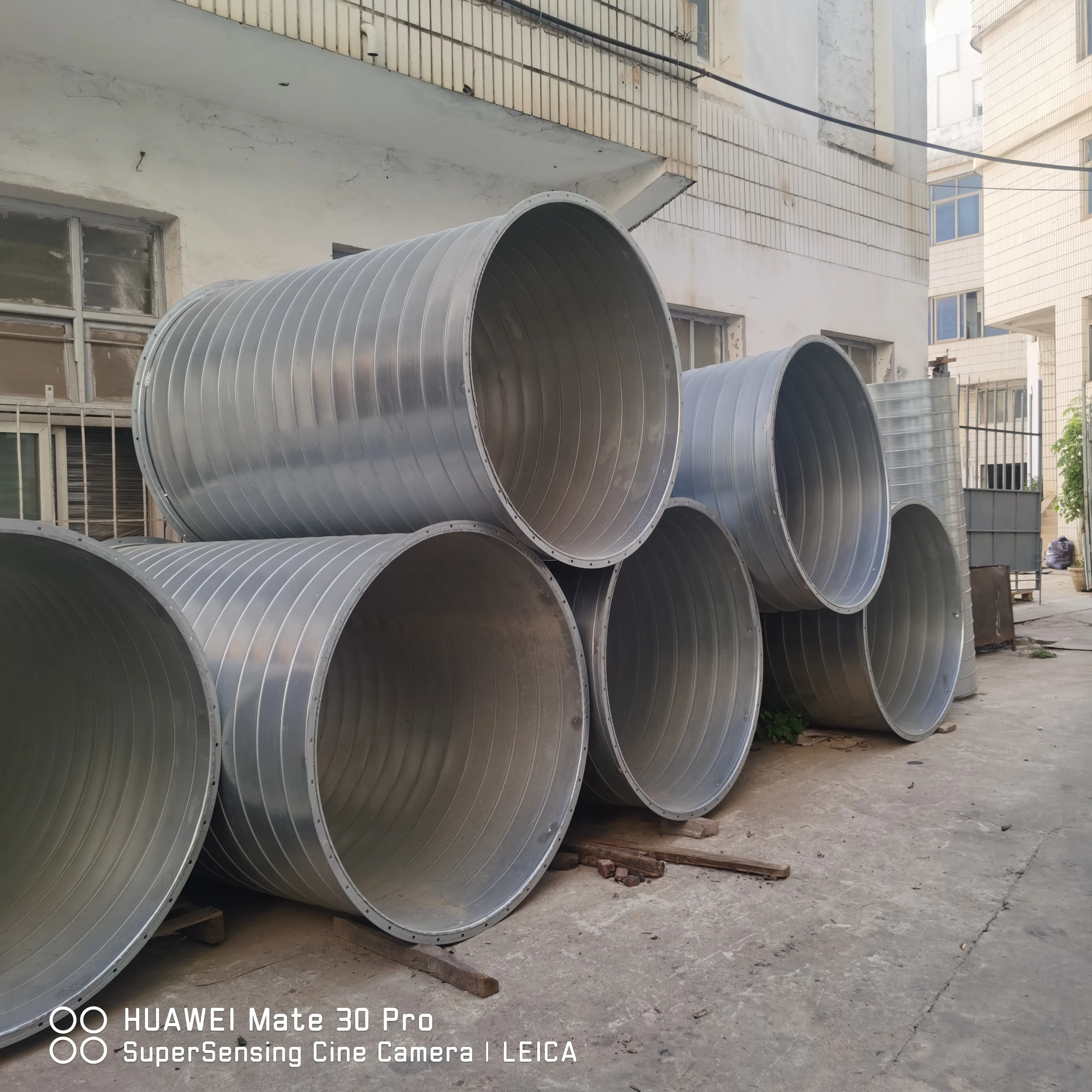 China factory direct sale customizable galvanized stainless air spiral duct  corrugated exhaust fume for ventilation system