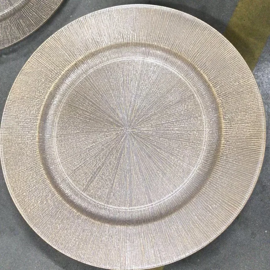 Wholesale Wedding Decoration Supplies Dinnerware Set Gold Plastic Black Silver Clear Gold Reef Snowflake Charger Plates