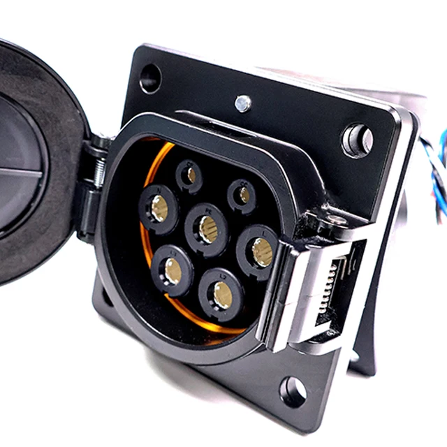 GB/T Standard Electric Car Power Socket AC 16A 32A 63A Charger Plug for Car End with HL Lock