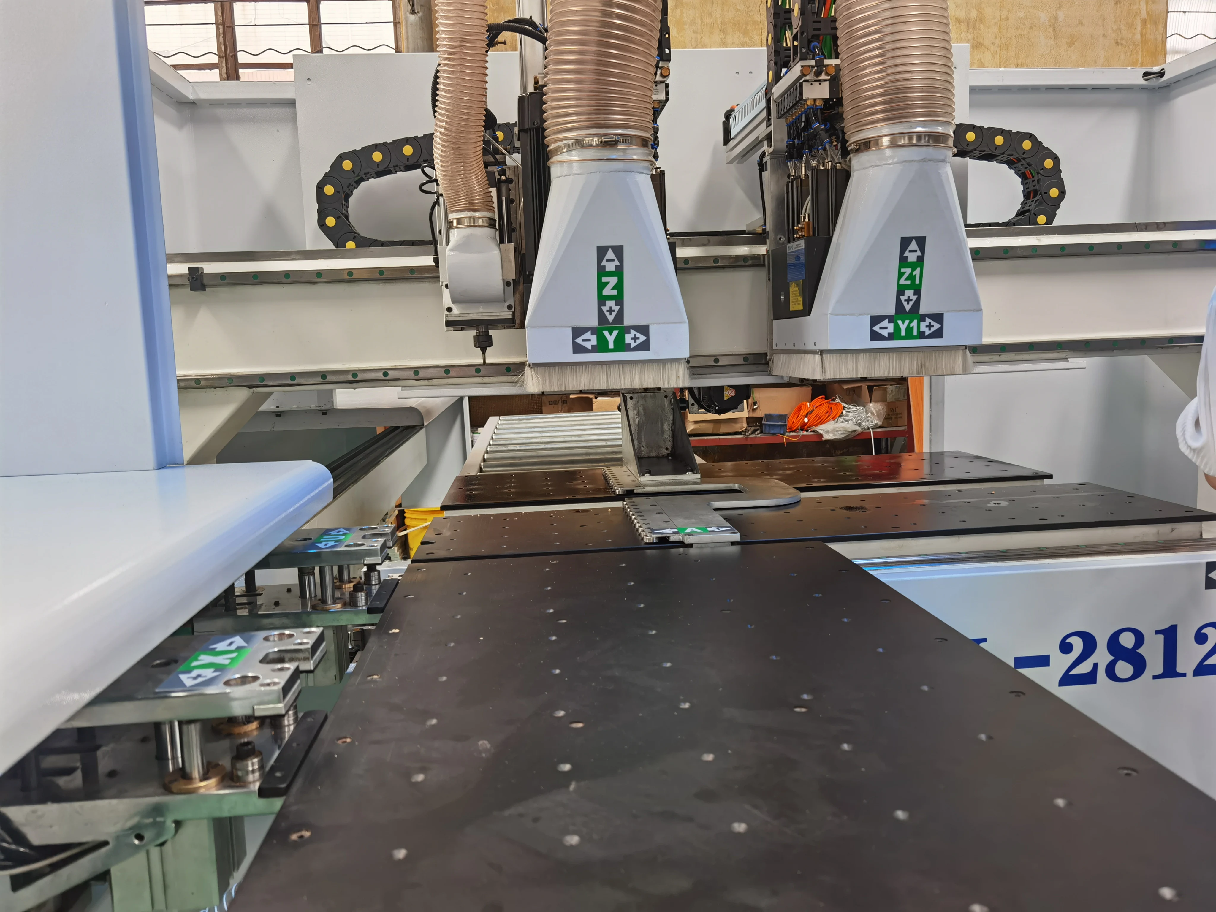 Automatic CNC Wood 6 Six Sides Boring Drilling Machine