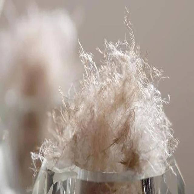 
90% washed grey duck down, 10% washed grey duck feather 