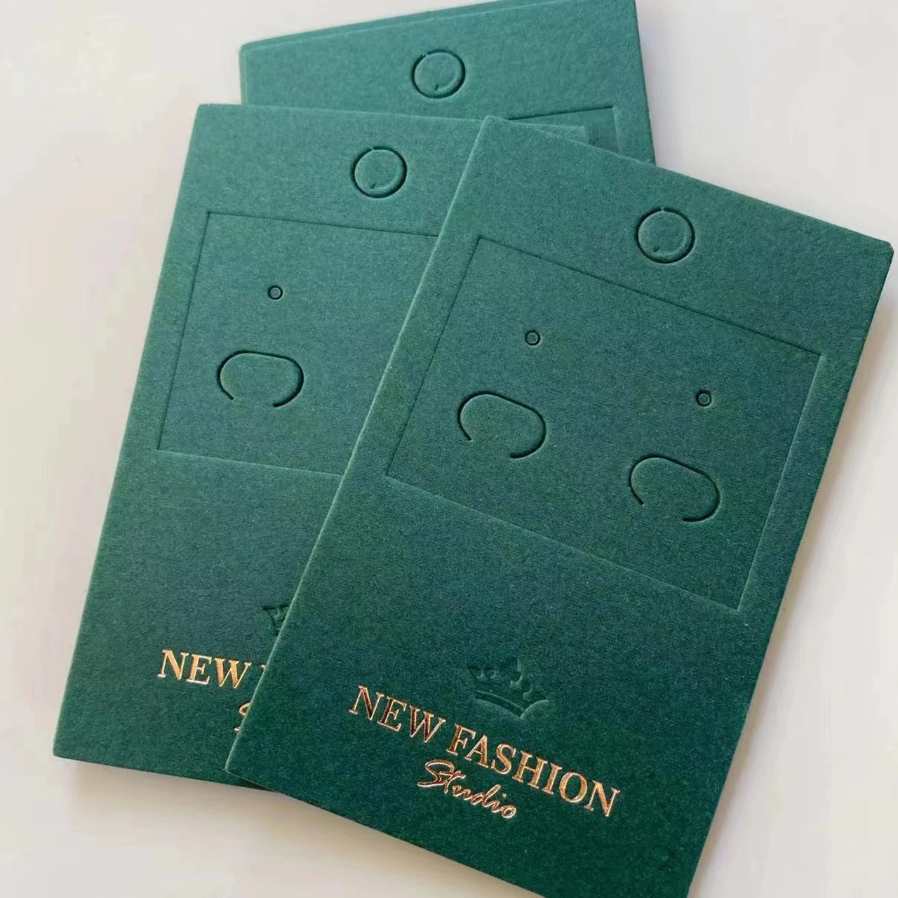 New Design Custom Fashion Luxury Green Hollow Out hair Clip Headband Jewelry Display Card With Stamping Gold Logo