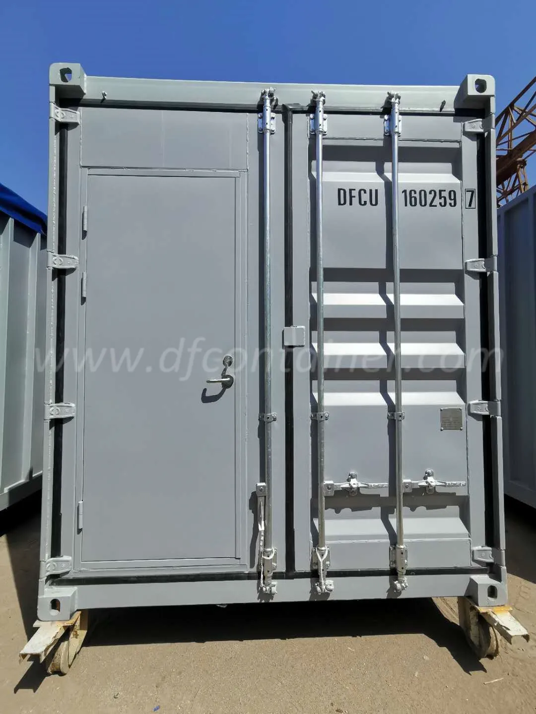 High Quality Movable Prefabricated House 40 Feet Luxury Flat Pack Shipping Container House