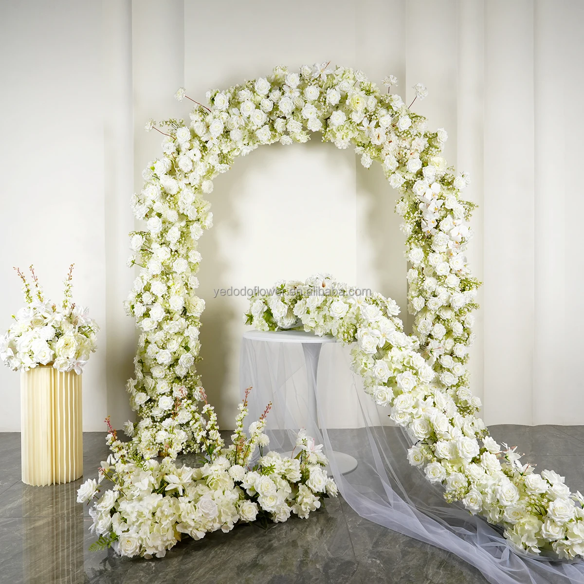 Yedodo flower Wedding Flower Ball Arrangement Handmade Wedding Centerpiece Artificial Red White Rose Flower Balls