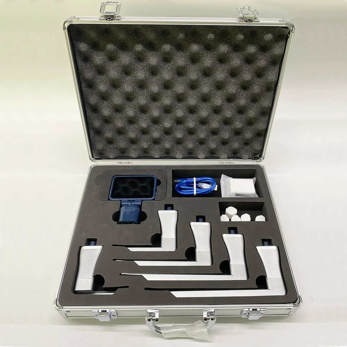 Good Performance Portable Ent Reusable Video Endoscopio Fiber Optic Operating Laryngoscope