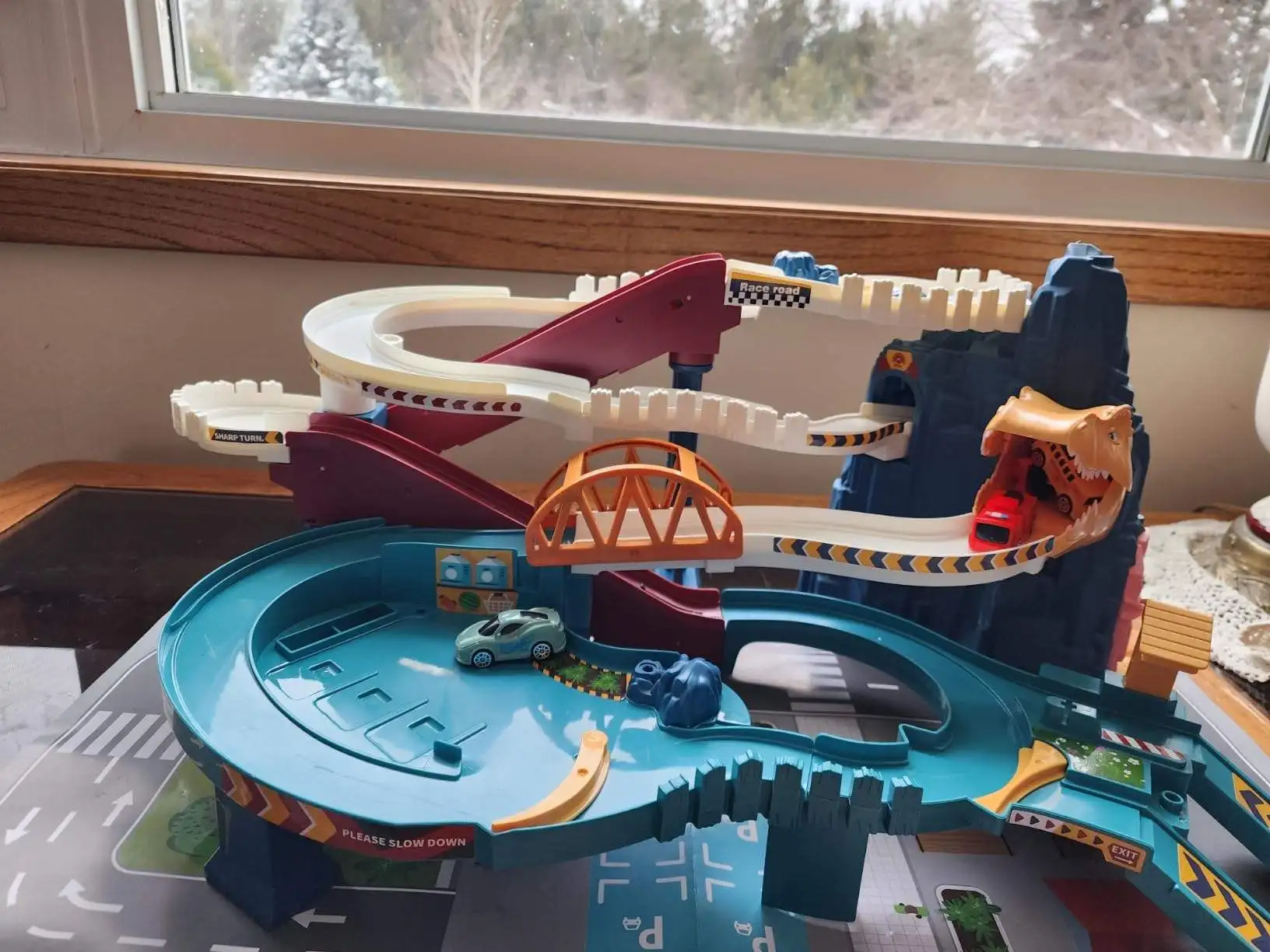 Dinosaur Winding Road Rail Car Park Parking Lot Set Railway Set And City Set Slot Toys Boys And Girls Interactive Toy Playing