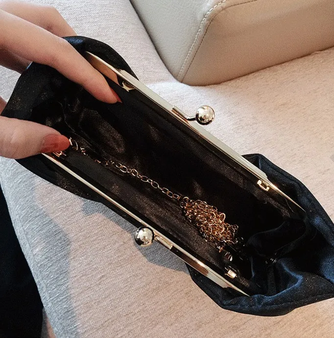 Wholesale Fashion Design Korean Style Black Butterfly Shaped Female Chain Clutch Purse Evening Bag