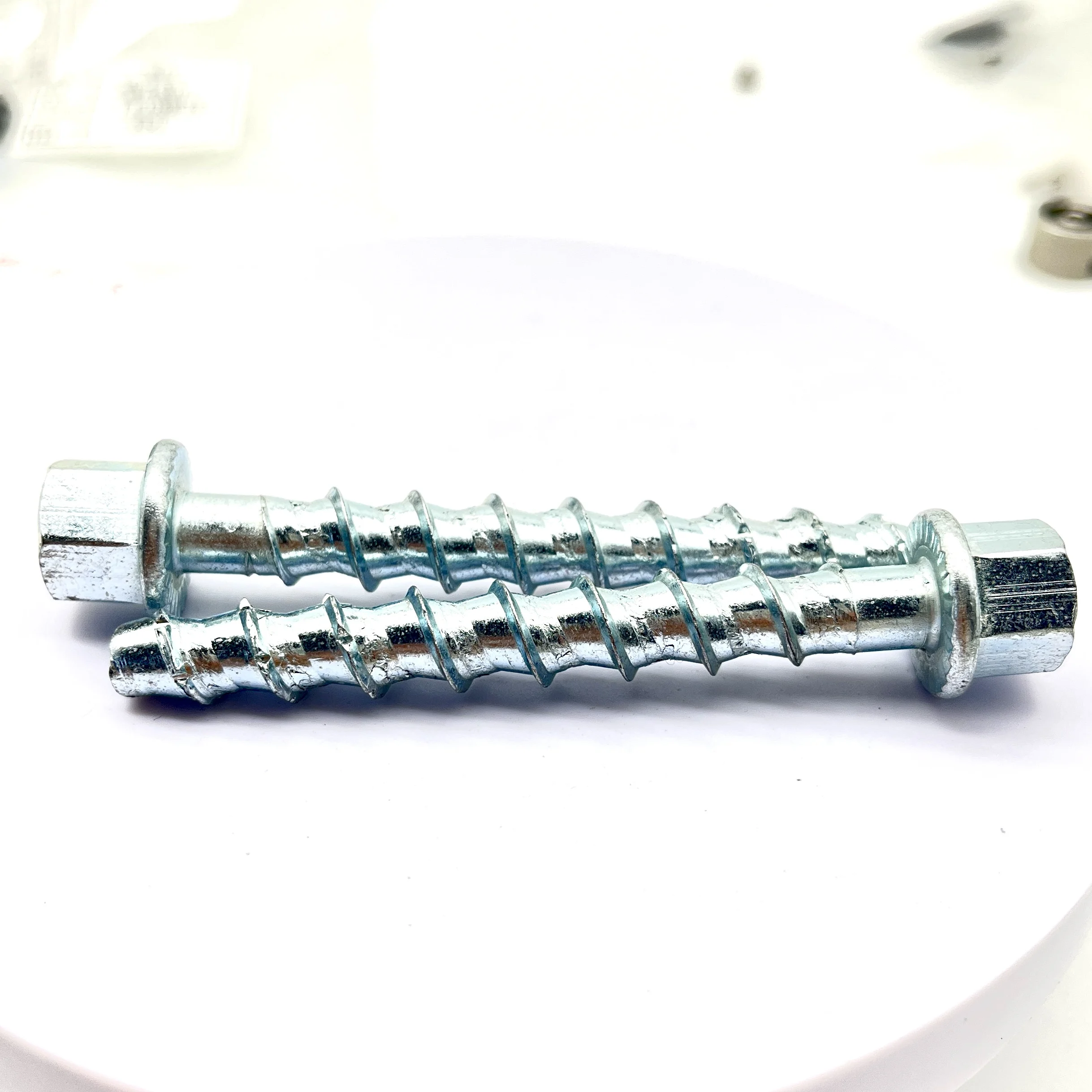 M8 M10 Internal suspension hexagonal head carbon steel stainless steel concrete self-tapping anchor bolts
