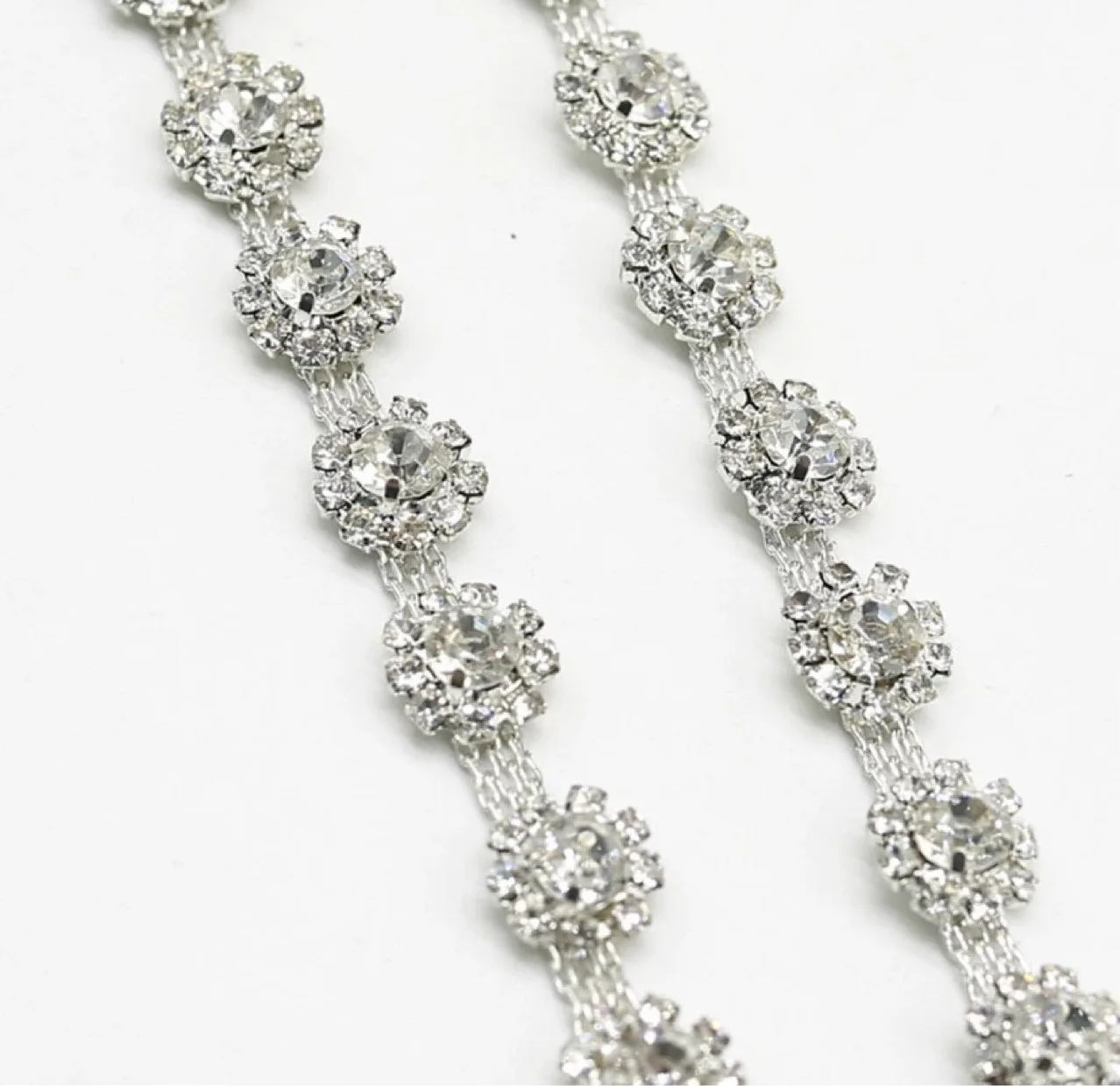 Fashion Glass Crystal Wedding Dress Decorative Rhinestone Jewelry Chain Decorative Ribbon Applique Sew On Clothes Shoes Accessor