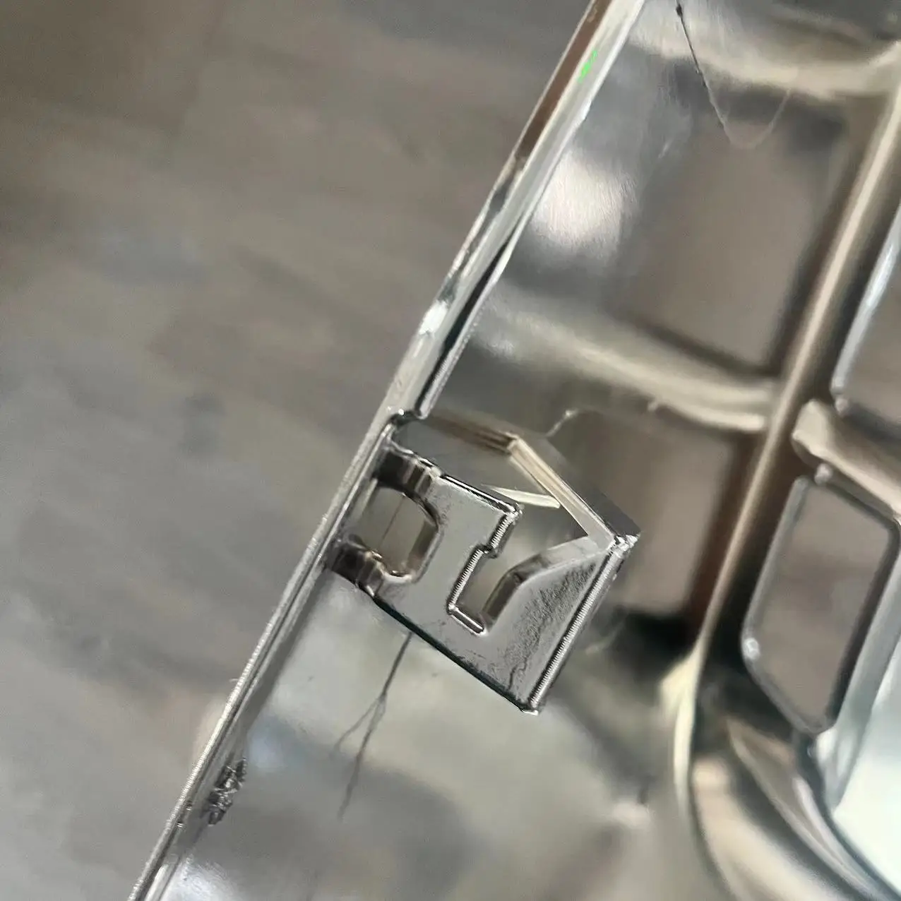 NEWTHINKING PARTS  chrome light frames for Mitsubishi Fuso new SUPER GREAT