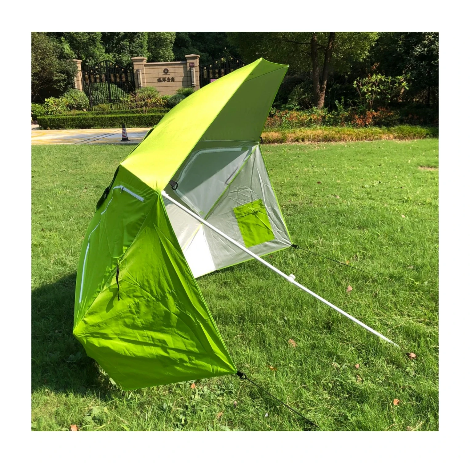 Spf 50+ Sun And Rain Sunshade Beach Umbrella With Side Flaps For Beach And Sports camping outdoor umbrella canopy tent