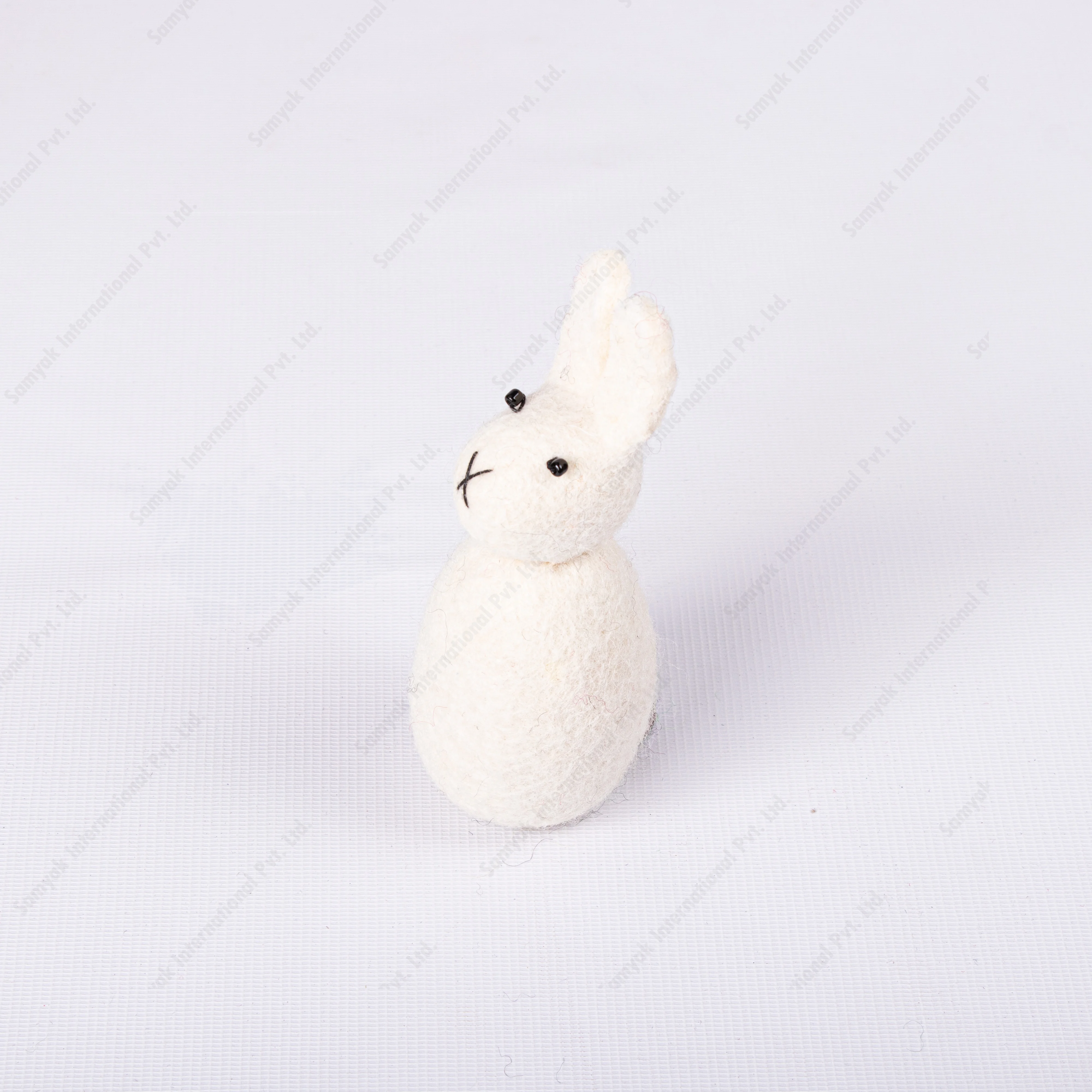 Hot Selling DIY Felt White Rabbit Merino Wool used schools educational dolls toys and decorations
