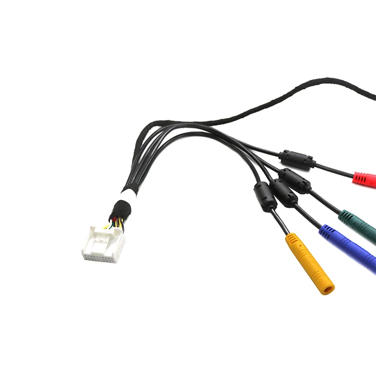 Автомобильная электропроводка для аудио-и видеосъемки