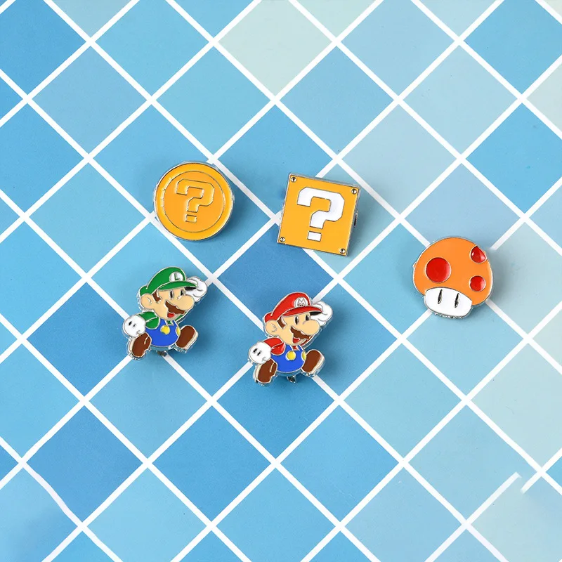 Childhood Memory Classic Cartoon Cute Super Mario Bros Green Red Lapel Brooches Badge Pin Badges Lapel Pins Brooches
