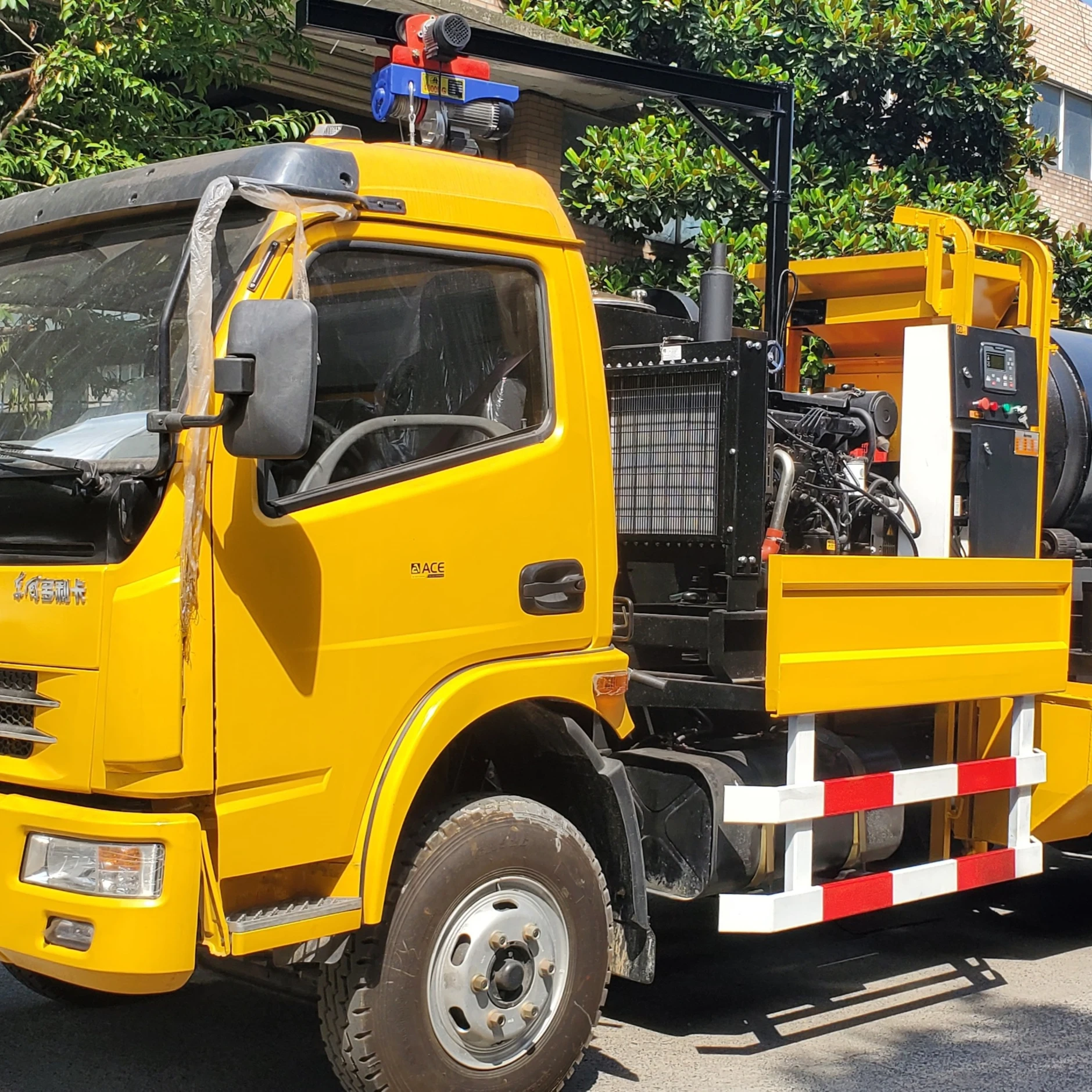 IKOM Truck Mounted Mobile Asphalt Patch Plant