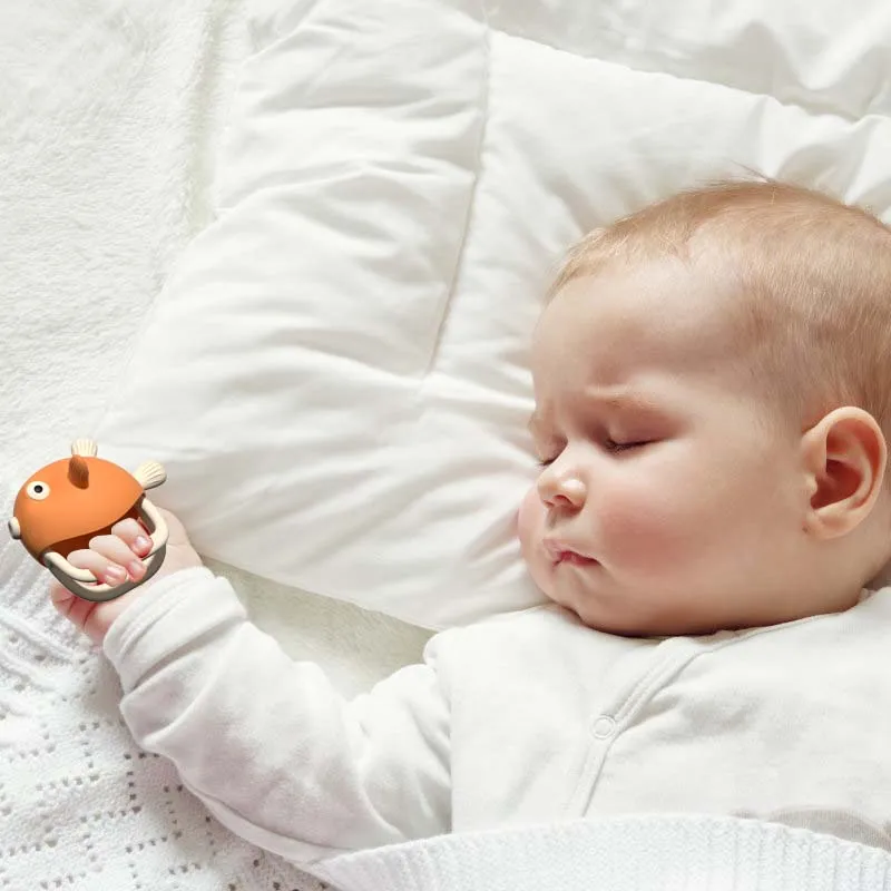 CE infant Mitten Teething Toys BPA Free Cute Fish Nipple Pacifier Teether Soothing Baby Sensory Silicone Teether