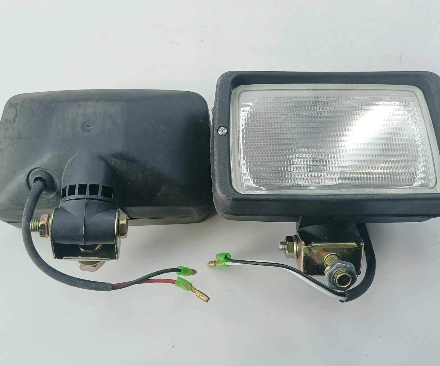 Колесный погрузчик запчасти QSDJ066-6P ZL50G Рабочая лампа