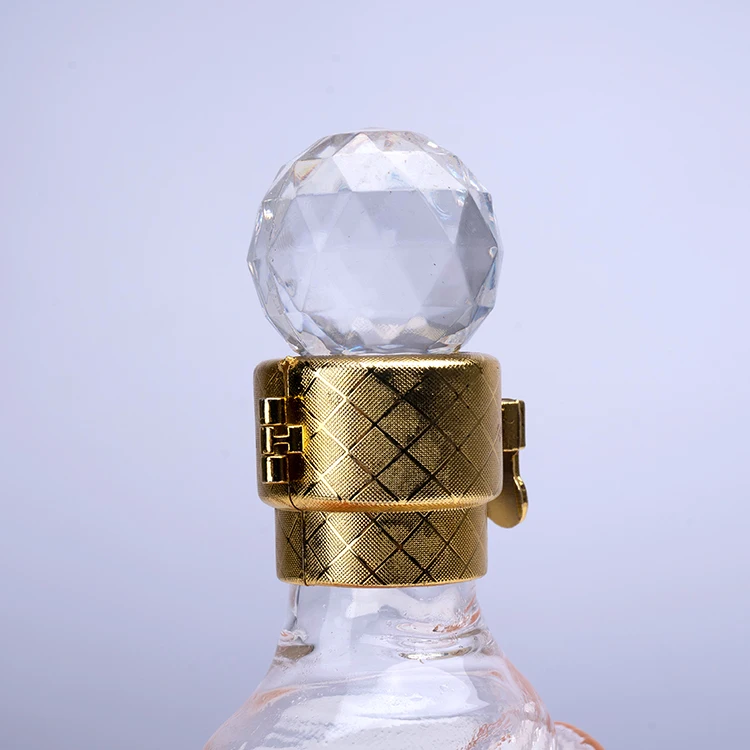 Hand Blown Fancy Shoes Shaped Borosilicate Glass Whisky Glasses Wine Decanter Bottles Glass Decanter Set