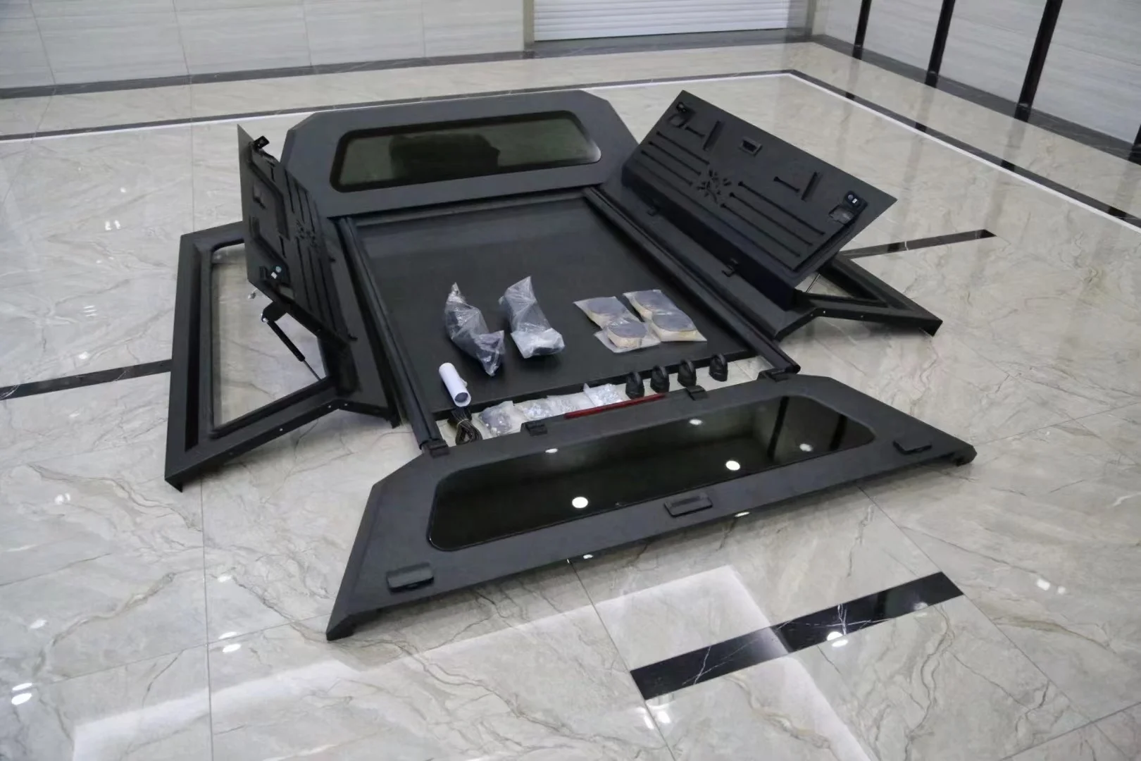 Lightweight Aluminium Alloy Hardtop Topper Camper Truck Canopy for  Tundra Hilux Tacoma F 150 Raptor ranger