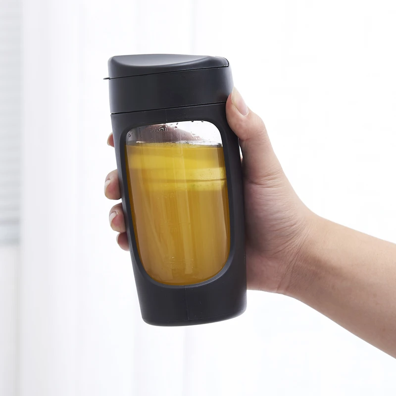 New Design Plastic Sport Fruit Infuser Soft Drink Juice Water Bottle