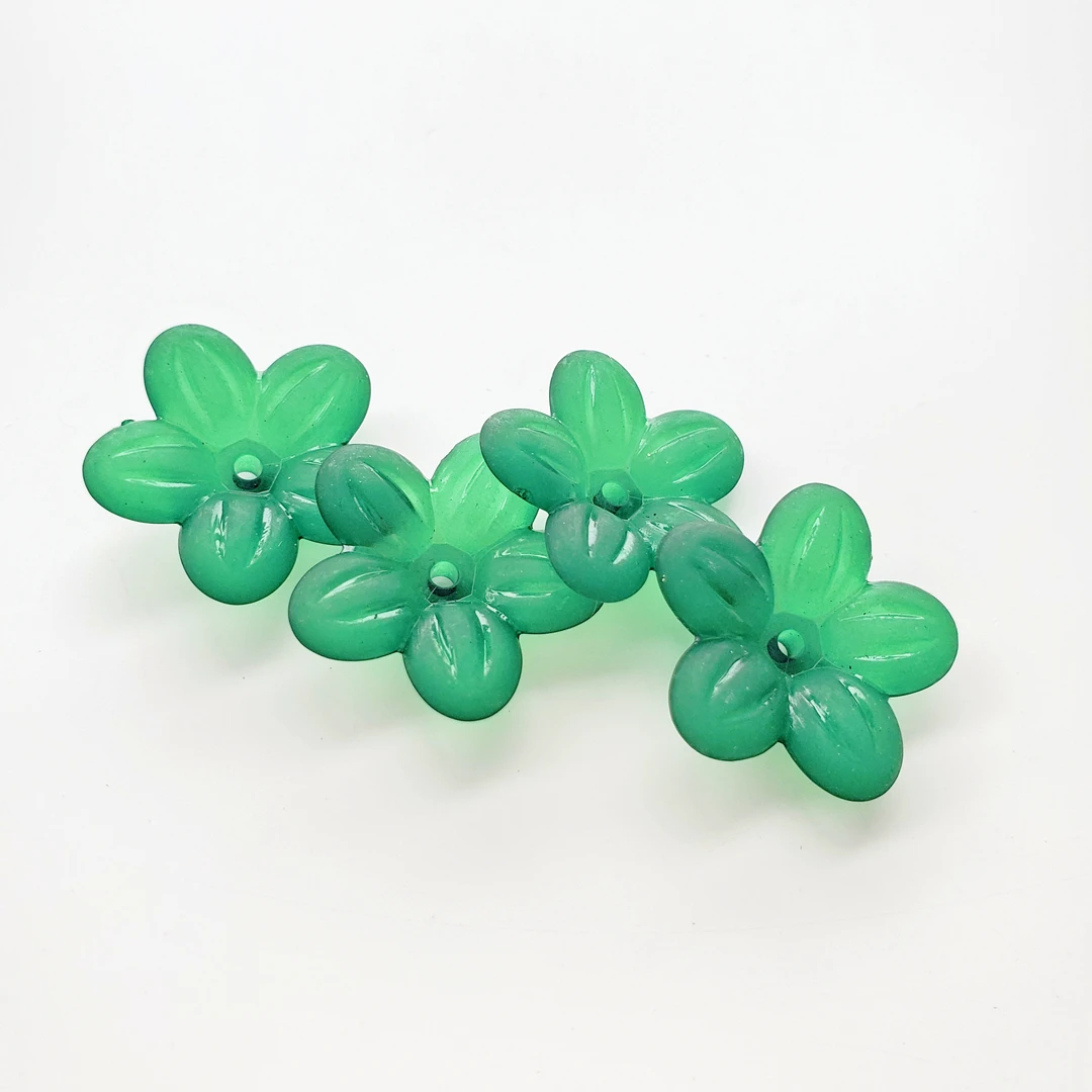 Wholesale Matte 740pcs/Bag Leaf Acrylic Beads 19mm Acrylic Transparent Frosted Five-petal Flower Beads For Jewelry Making