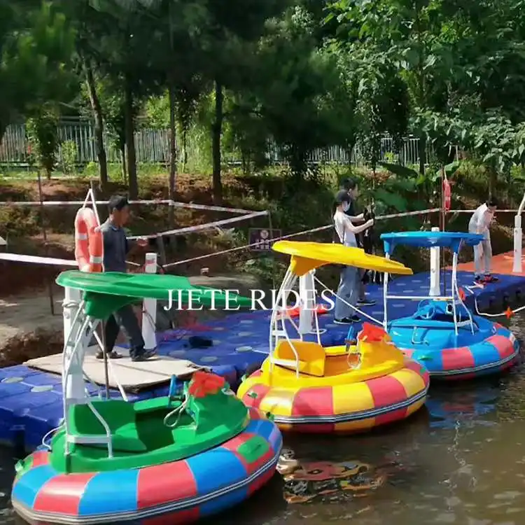 2024 summer hot sale water park rides games for adults and kids bumper boats