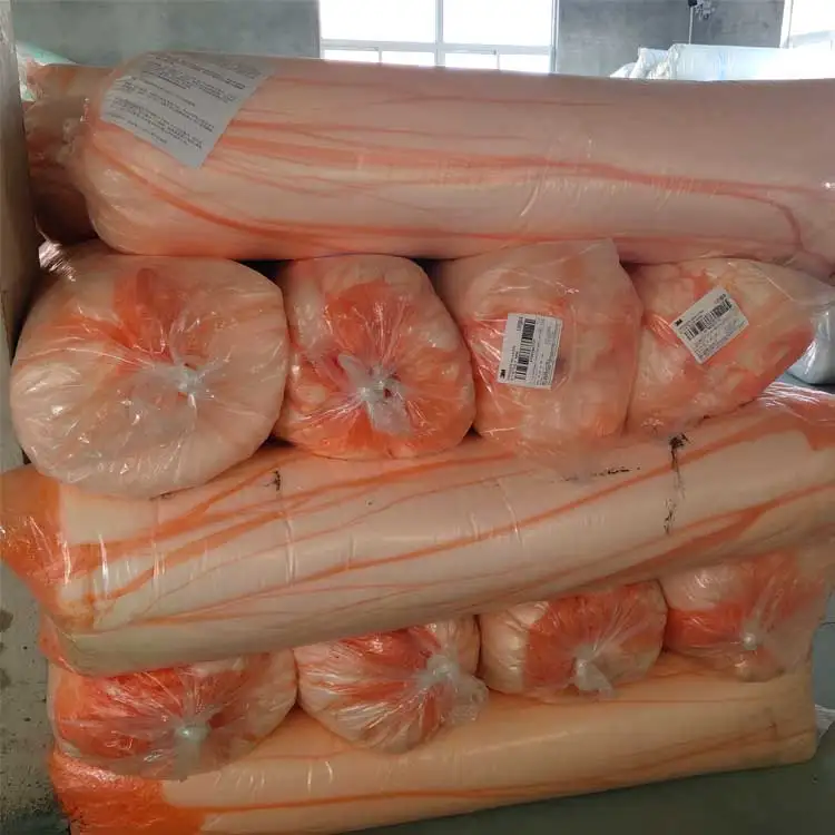 Supplier Polyester Wadding, Sintepon China with Cheap Price Polyester Silk-like Wadding Nonwoven 100% Polyester White /black